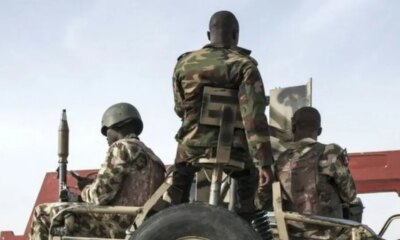 97814003 army.jpg