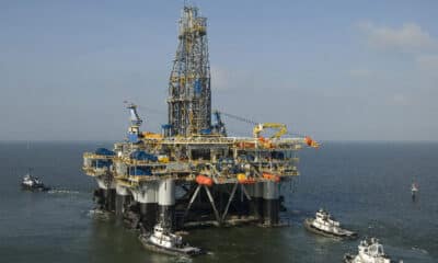 Oil rig perdido.jpg